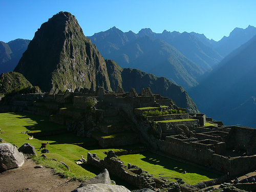Machu Picchu on Perun päänähtävyyksiä. (kuva: Pickle.monger CC-SA) Machu Picchu on Perun päänähtävyyksiä. (kuva: Pickle.monger CC-SA)