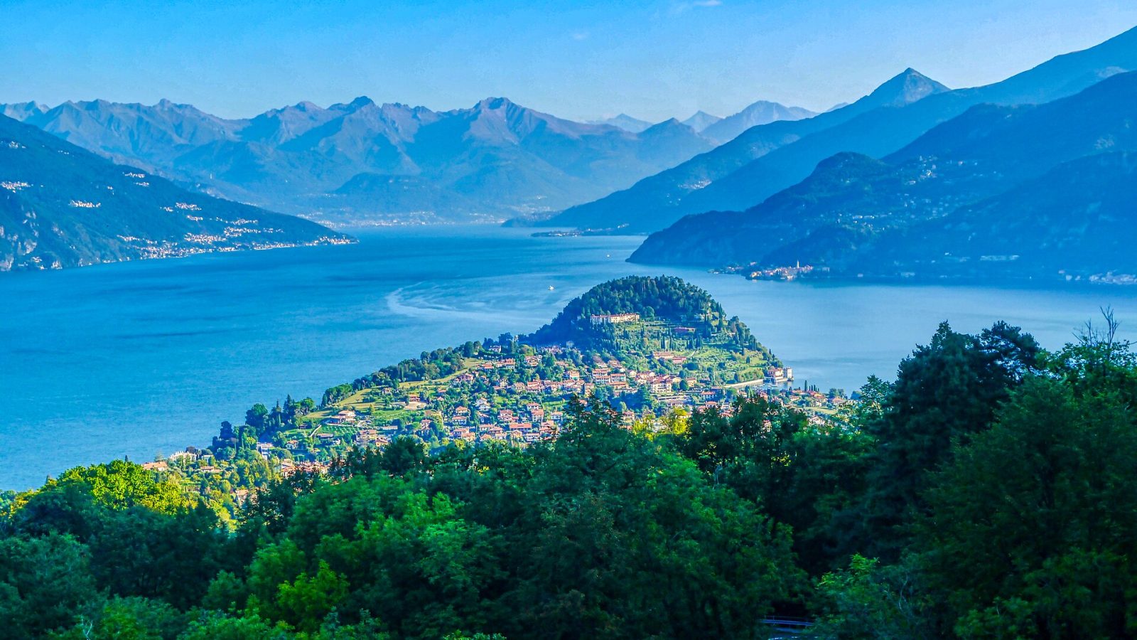 Comojärvi matkaopas: Bellagio, Varenna, Menaggio, laivat ja huvilat