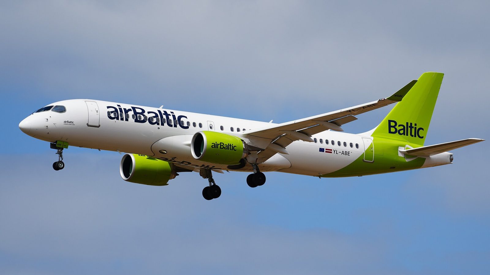airBaltic – mikä lentoyhtiö se on ja mitä tarjoaa