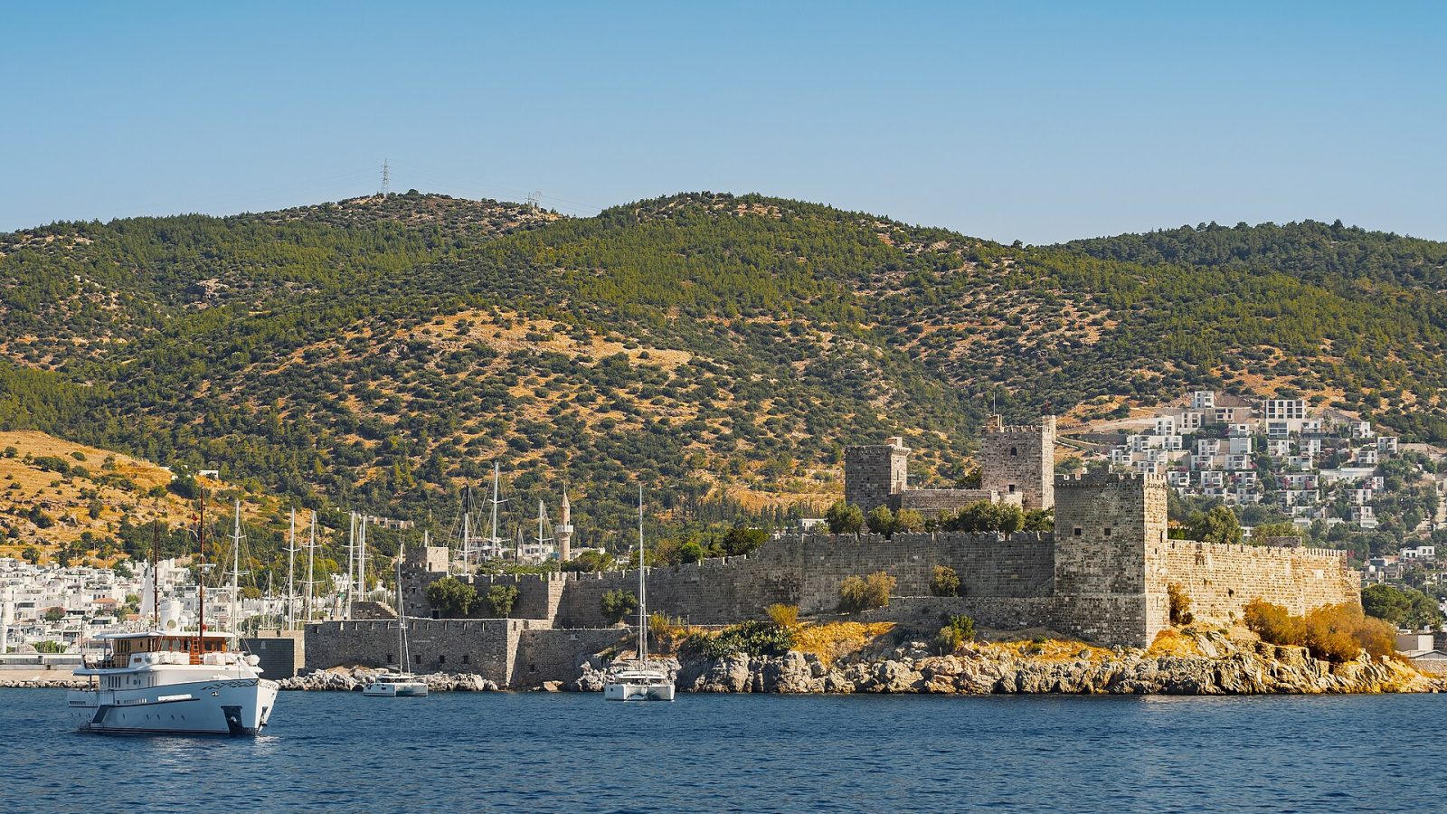 Bodrum matkaopas: linna, niemimaan lahdet ja yöelämä