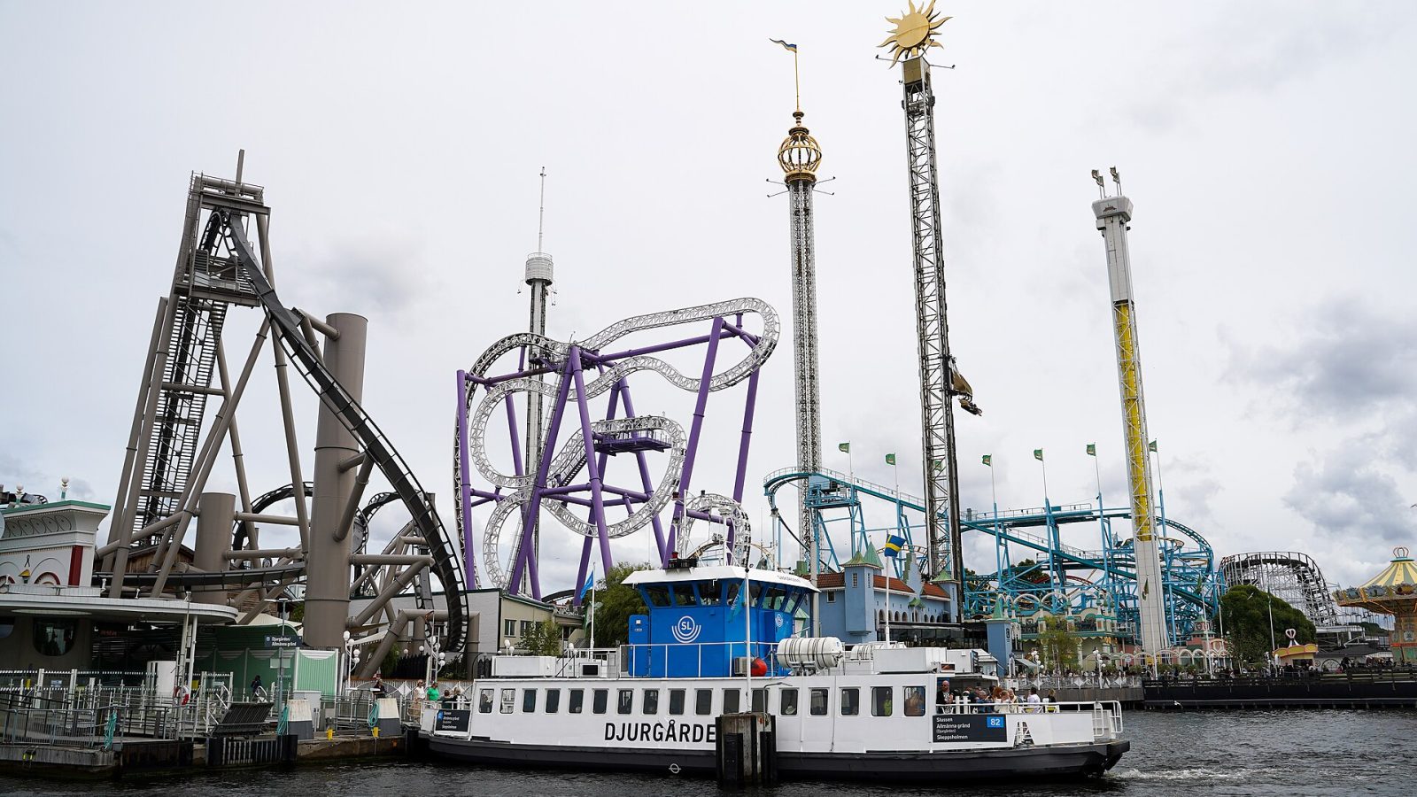 Gröna Lund: Tukholman huvipuisto, laitteet ja konsertit