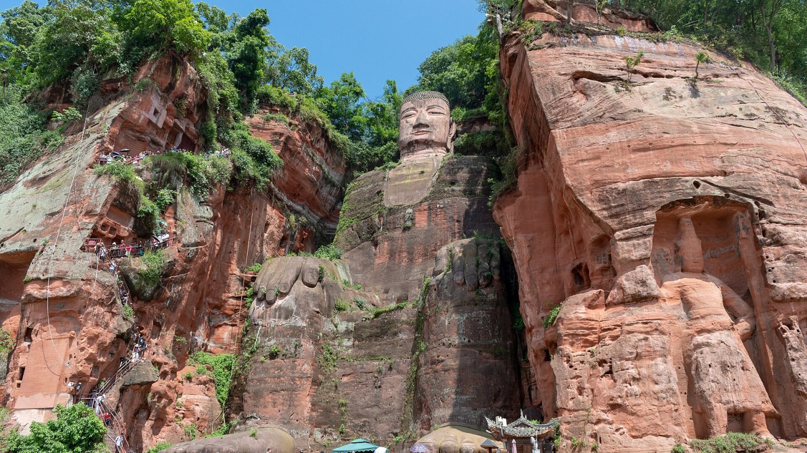 Leshanin jättiläisbuddha – maailman suurin kivibuddha
