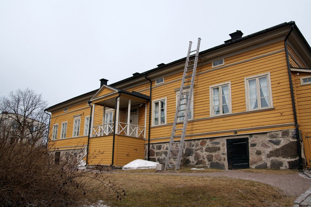 J. L. Runebergin keltainen puinen kotimuseo Porvoossa